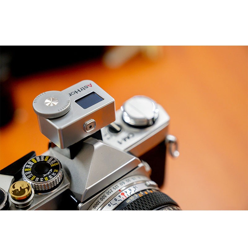 แอสโทรโฮริ AH-M1 กล้อง ไลท์มิเ - Photography Lighting Tools บทวิจารณ์และราคา